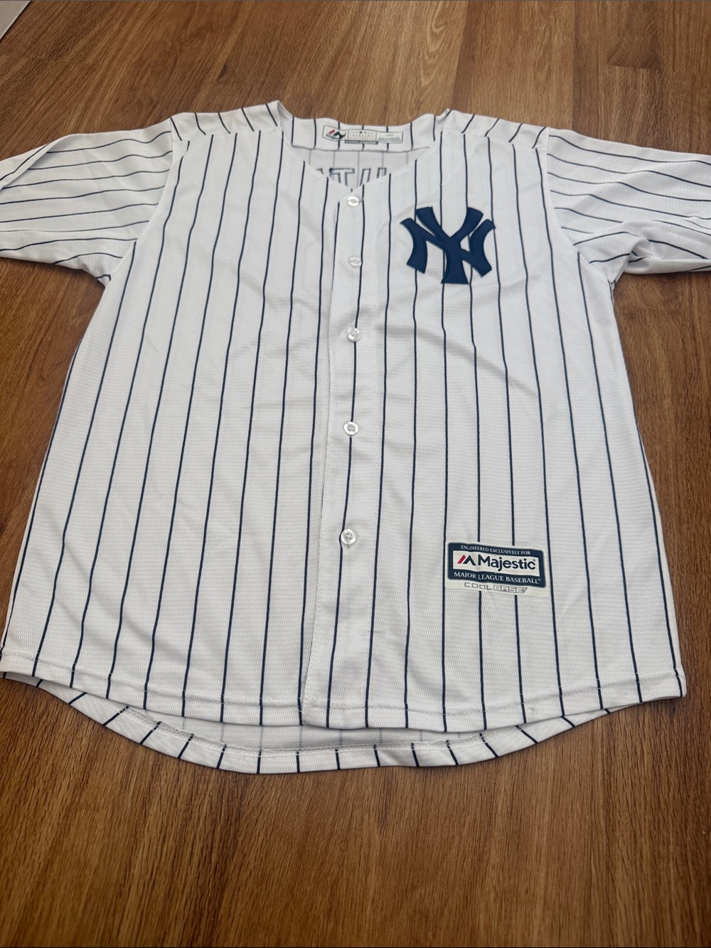 Majestic White Pinstripe New York Yankees Button-Front Jersey kids youth boys